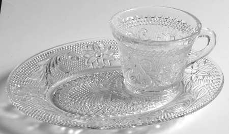 Sandwich Clear Snack Plate & Cup Set