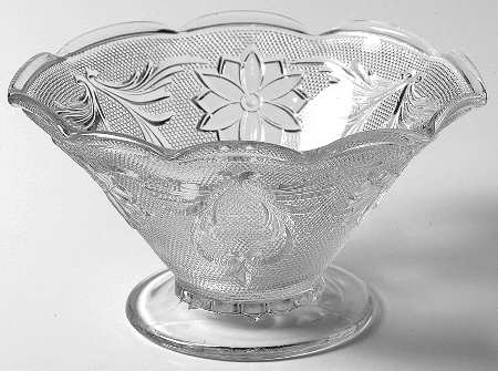 Sandwich Clear 3" Crimped Vase