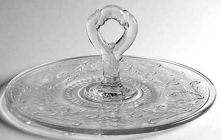Sandwich Clear Center Handle Tray