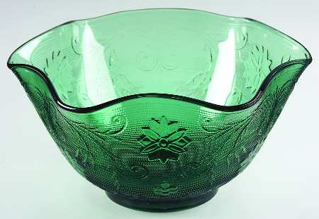 Sandwich Spruce Green(Collection) 10" Round Crimped Bowl