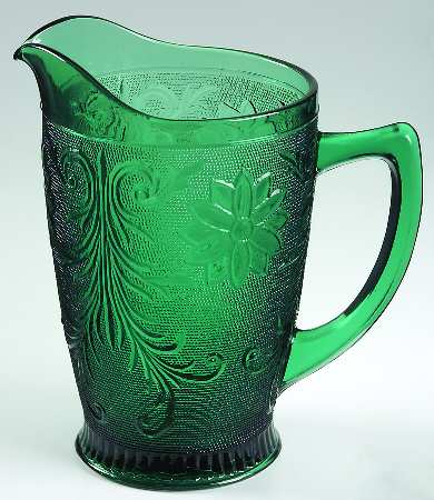 Sandwich Spruce Green(Collection) 64 Oz Pitcher
