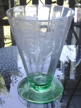 Nymph Green (Stem 15011) Footed Tumbler