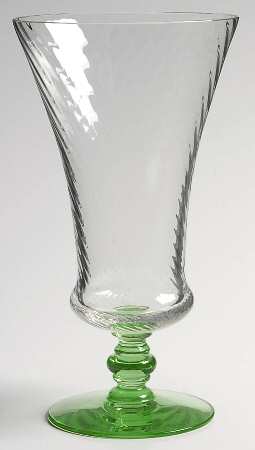 15022 (Spiral Optic Clear Bowl, Green Base) Iced Tea