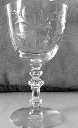 17536-1 Claret Wine