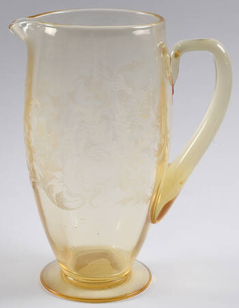 Cadena Amber (Mandarin Yellow) 52 Oz Pitcher