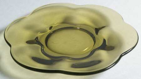 Canterbury Greenbriar Canterbury Shape Plate