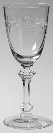 Dolores Wine Glass