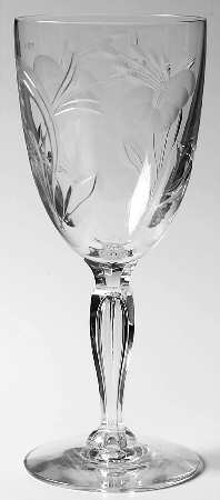 Elizabeth (Newer) Wine Glass