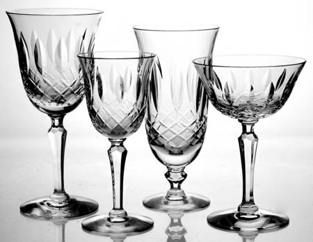Elyse 32 Piece Estate Set
