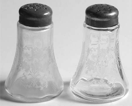 June Night (No Trim) Shaker Set w/Metal Lids