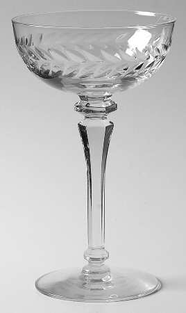 Laurel Wreath Champagne/Tall Sherbet