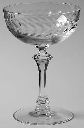 Laurel Wreath Champagne/Tall Sherbet