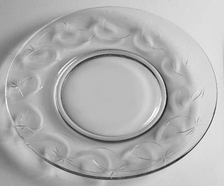 Lilt Luncheon Plate
