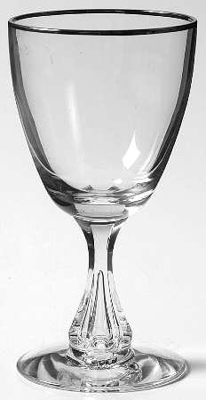 Lynwood (Platinum Trim) Wine Glass