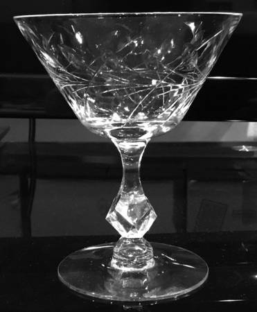 Mayfair Cut Champagne/Tall Sherbet
