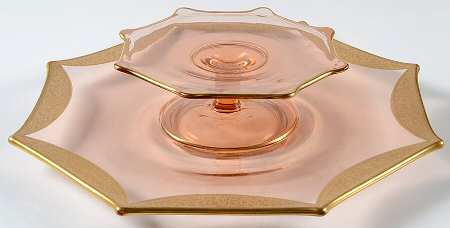 Rambler Rose Pink (Stem 14196) Cheese & Cracker Set