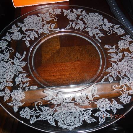 Rose (Etched) Luncheon Plate