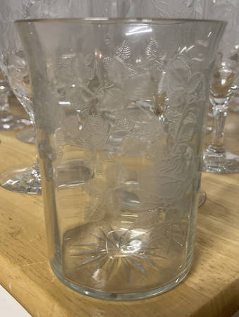 Roses 8 Oz Flat Tumbler