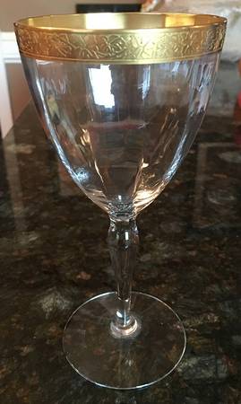 Special Leaf Water Goblet