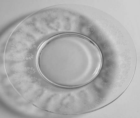 Springtime (Stem 17453) Luncheon Plate