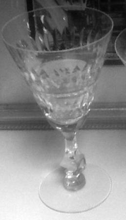 Sussex Wine Glass