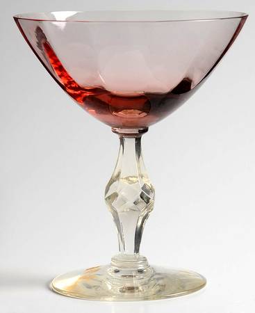 Wistaria Pink (Stem 17643) Champagne/Tall Sherbet