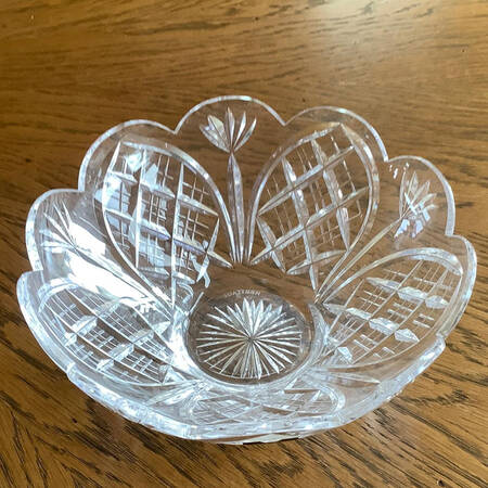 Cathedral Suite 7" Round Flared Bowl