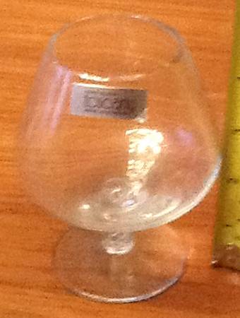 Ariel Brandy Glass