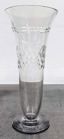 Seymour 10" Flower Vase