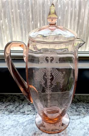 Helena Pink Pitcher & Lid
