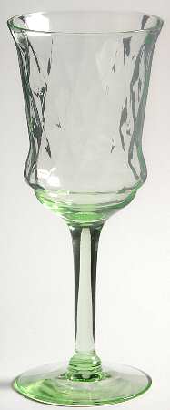15028 Green Diamond Optic Wine Glass