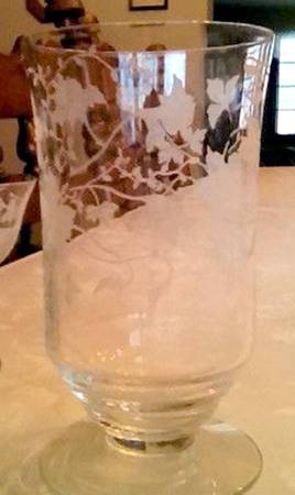 Oneida 10 Oz Footed Tumbler