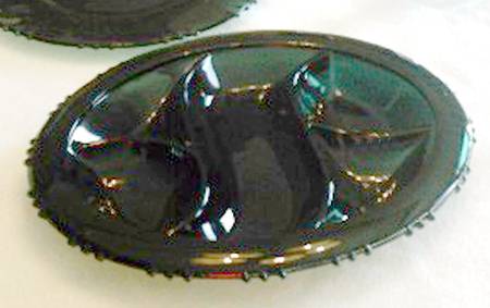 Pearl Edge Killarney Green 12" Oval 5 Part Relish