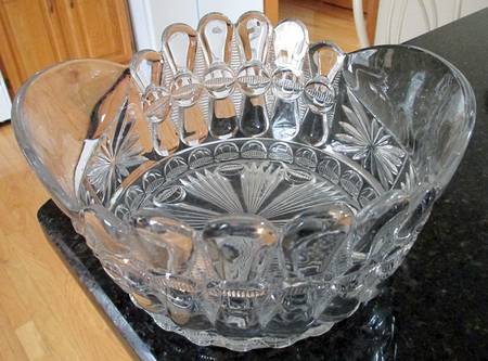 Bow Tie Small Fruit Dessert Bowl