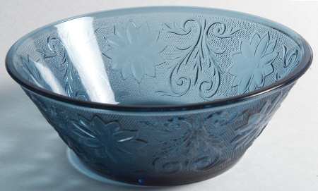 Sandwich Colonial Blue (Bi-Centennial Blue) 8" Salad Bowl