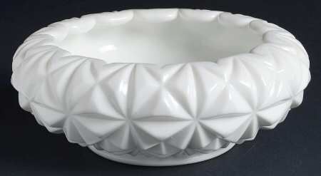 Williamsburg Milk Glass 5" Cupped Bowl