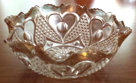 Heart with Thumbprint (Gold Trim) 8" Scalloped Bowl