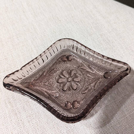 Sandwich Plum Amethyst Diamond Ashtray