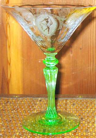 Classic Green (Stem 15011, Etched) Champagne/Tall Sherbet