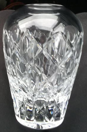 Grenada 4" Flower Vase