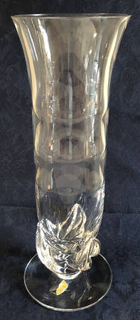 Three Leaf Stem Clear 12" Flower Vase