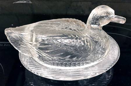 Animals & Figurines #530-2 Duck with Lid