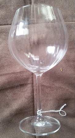 Mariella Balloon Wine