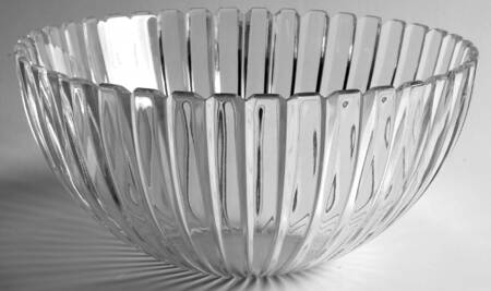Vertical 9" Round Bowl