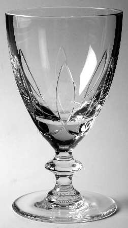 Elissa Wine Glass
