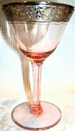 Rambler Rose Pink (Stem 14196, Platinum Encrusted) Liquor Cocktail