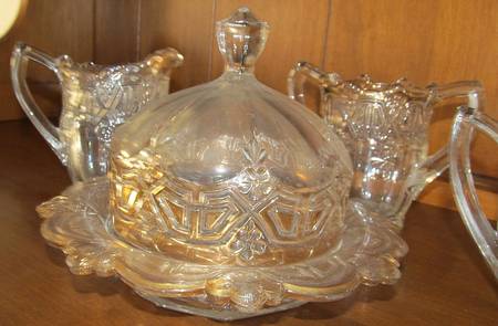 Athenia Gold Round Covered Butter