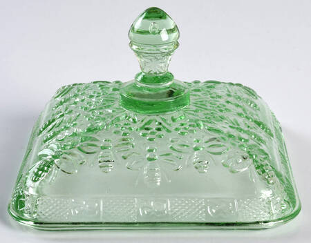Animals & Figurines Lid for Light Green Honey Dish