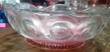 Manhattan Cranberry Flash 8" Round Bowl