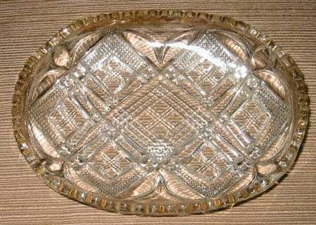 Cornell Gold Pickle Dish